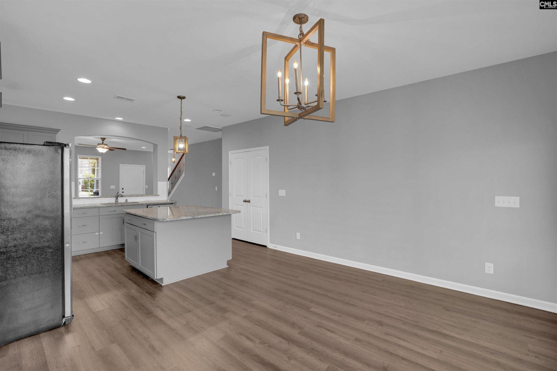 220 Liberty Ridge Drive  Photo 18