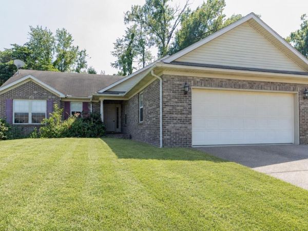 10599 Tecumseh Drive, Newburgh, IN 47630