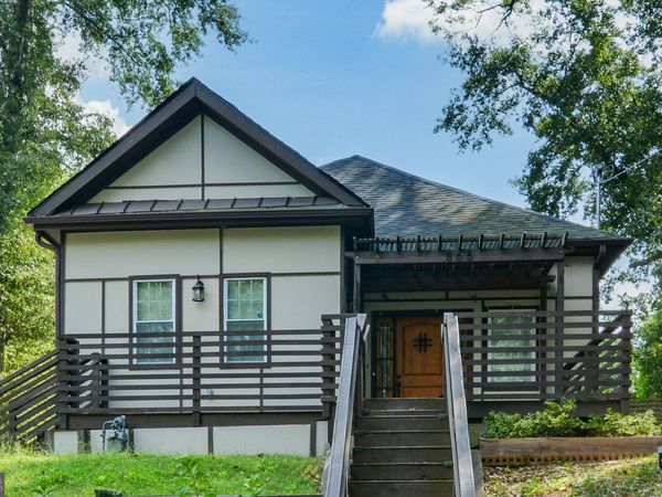 865 Hall Street NW, Atlanta, GA 30318