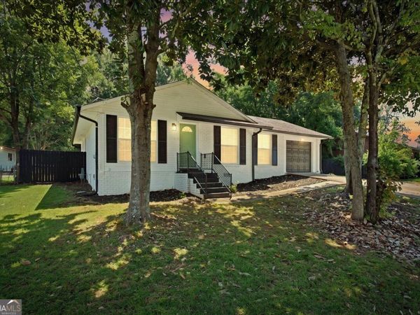 83 Sunset Lane, Newnan, GA 30263