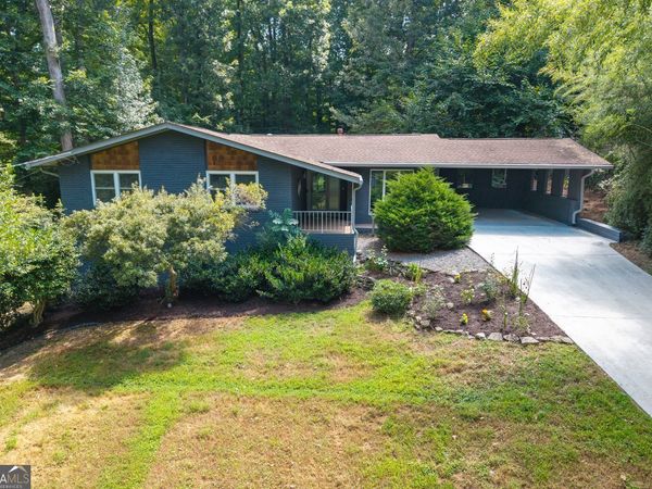 2245 Winding Woods Drive, Tucker, GA 30084