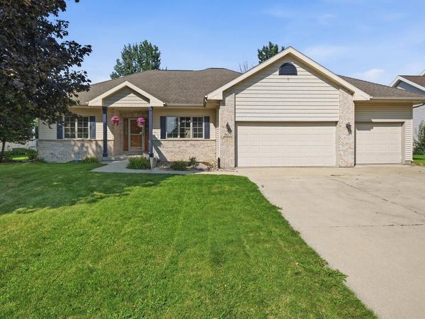 363 Liberty Park Drive, Oregon, WI 53575