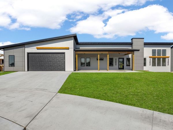 523 Park View Court, Mt Vernon, IA 52314