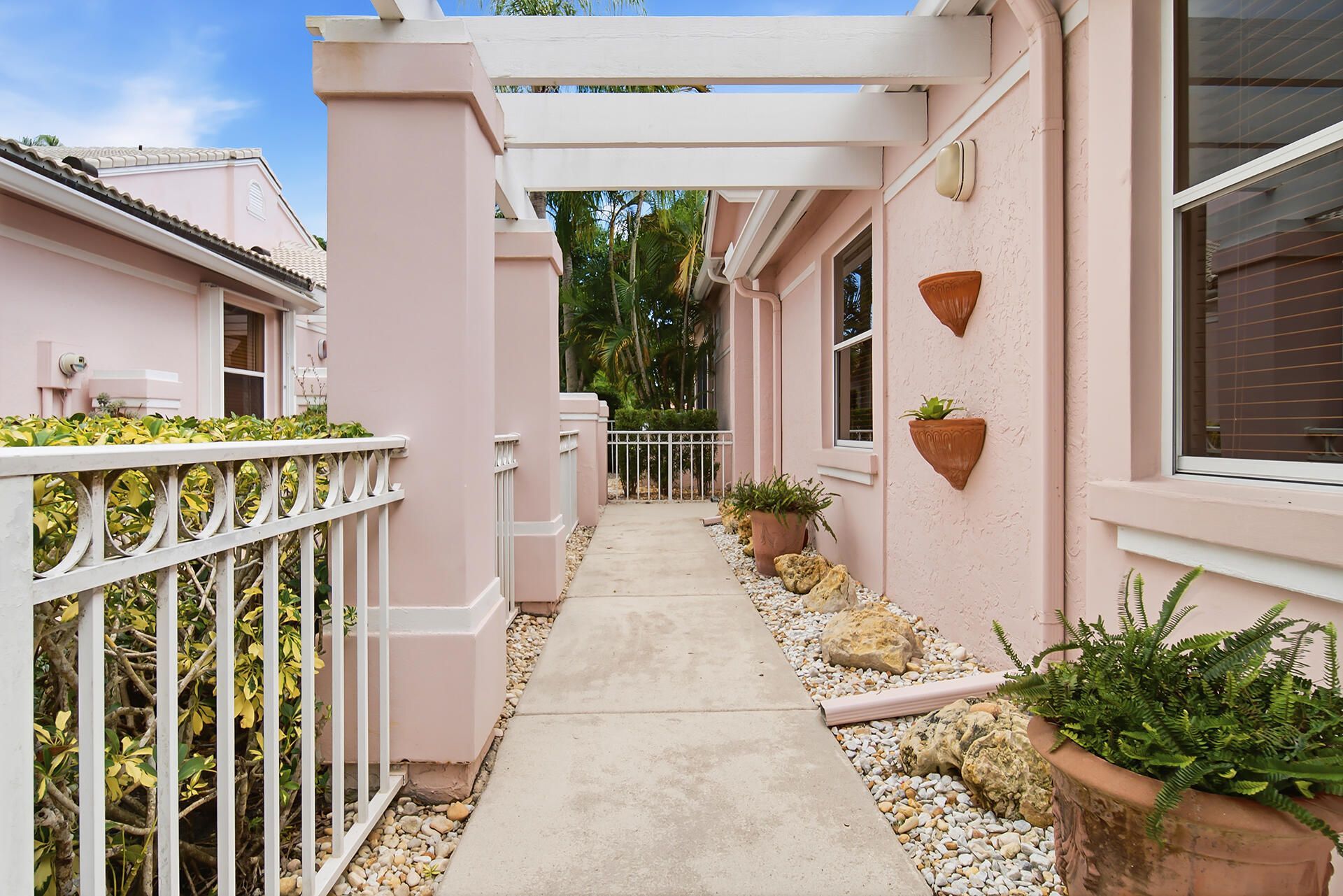221 Green Point Circle, Palm Beach Gardens, FL 33418 Photo