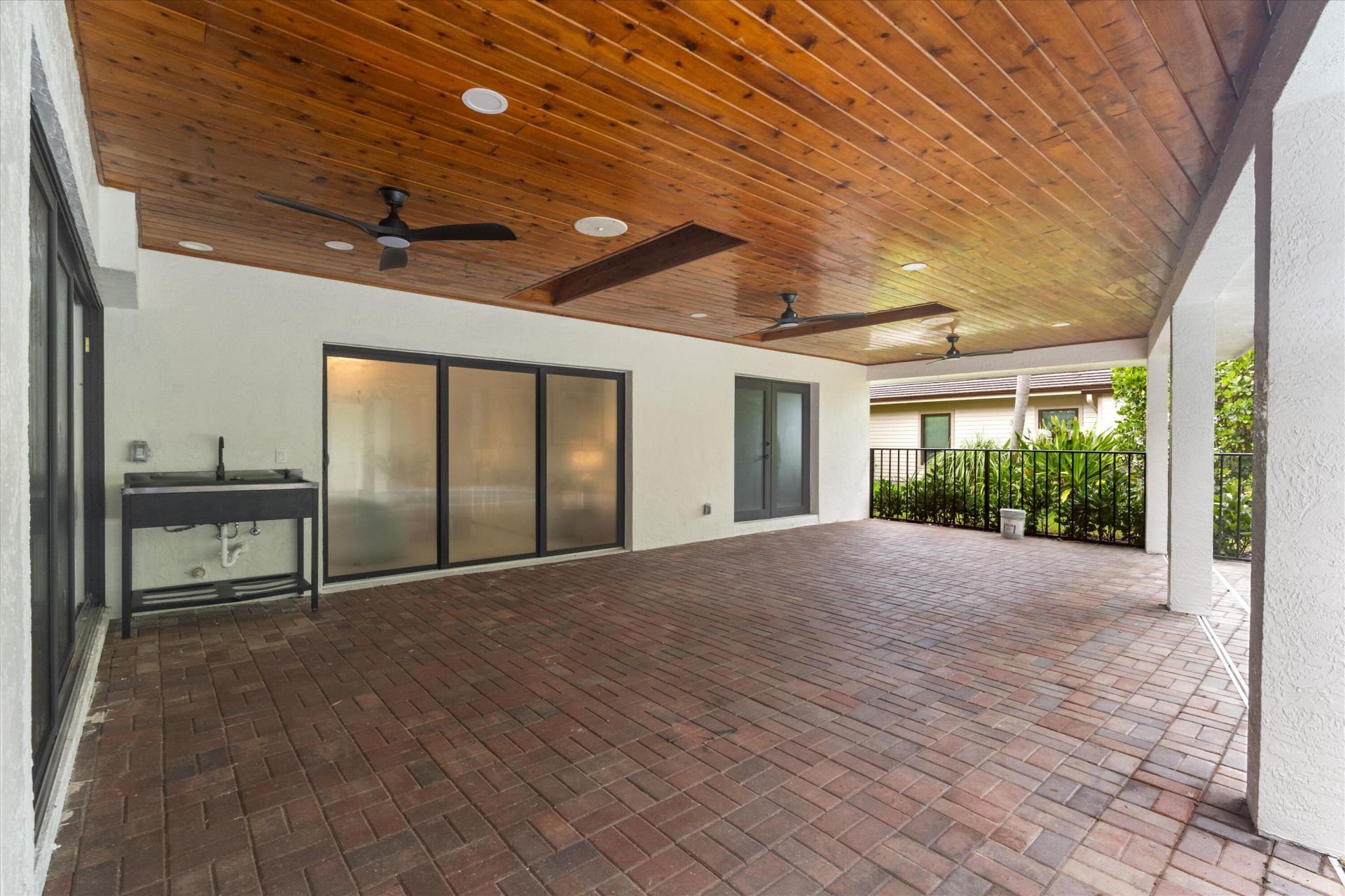 10 Alnwick Road, Palm Beach Gardens, FL 33418 Photo