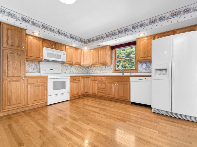 1309 Firethorn Drive, Bellefontaine, OH 43311 Photo 18