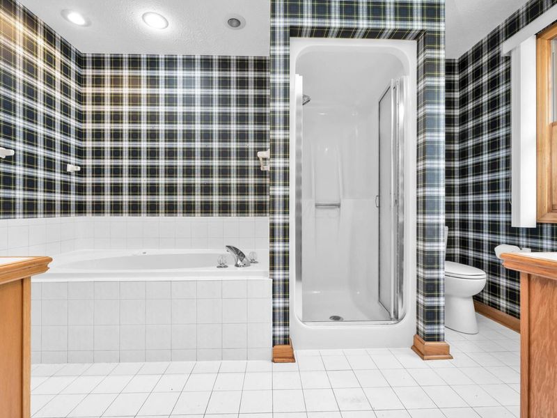 1309 Firethorn Drive, Bellefontaine, OH 43311 Photo 24