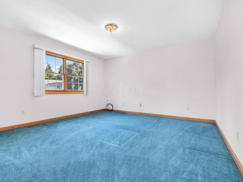 1309 Firethorn Drive, Bellefontaine, OH 43311 Photo 32