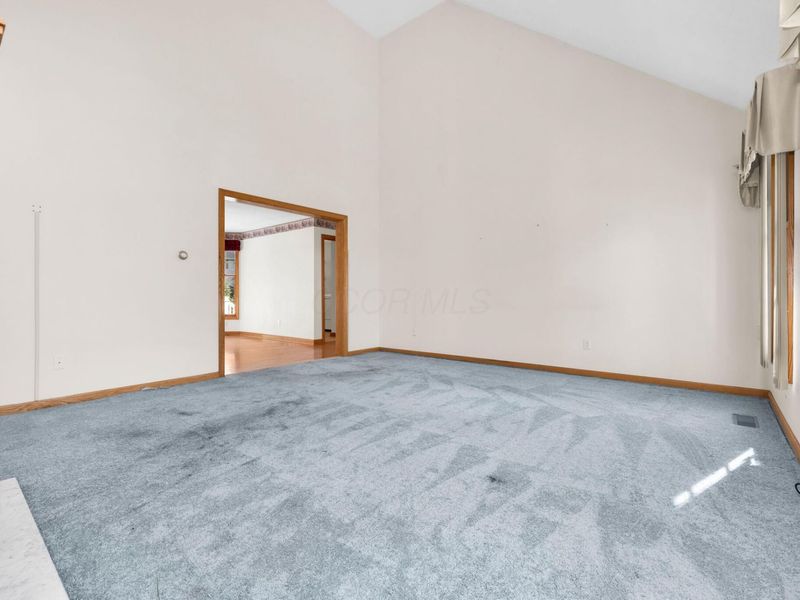 1309 Firethorn Drive, Bellefontaine, OH 43311 Photo 5