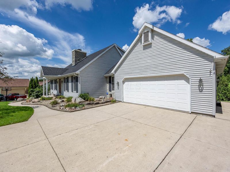 1309 Firethorn Drive, Bellefontaine, OH 43311 Photo 59