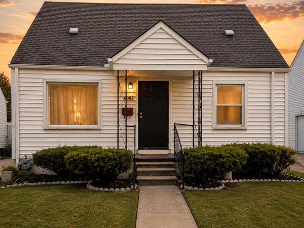 8083 Piedmont Street, Detroit, Mi 48228