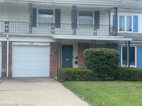 1961 Laurel Oak Drive , Flint, Mi 48507