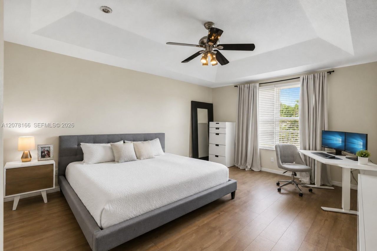 19143 Crystal St, Unit 19143, Weston, FL 33332 Photo