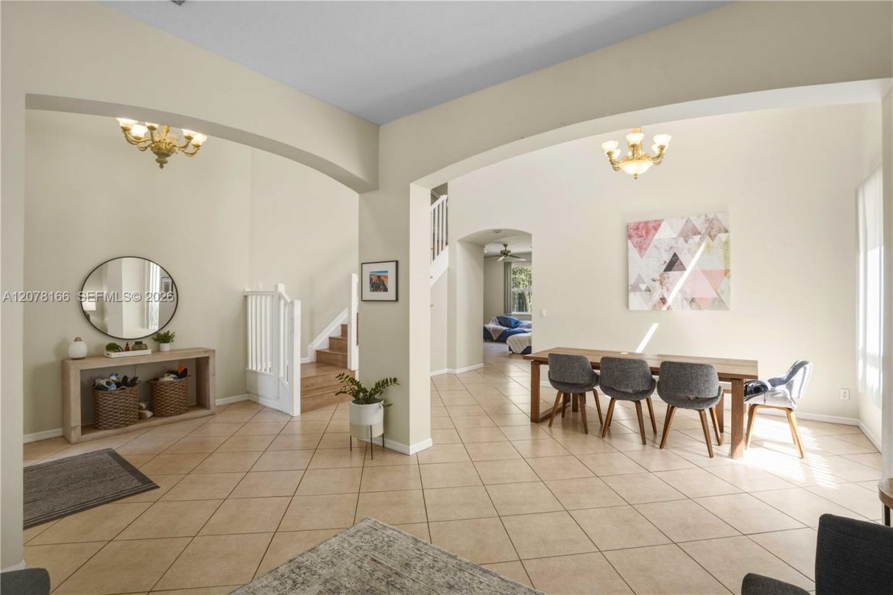 19143 Crystal St, Unit 19143, Weston, FL 33332 Photo