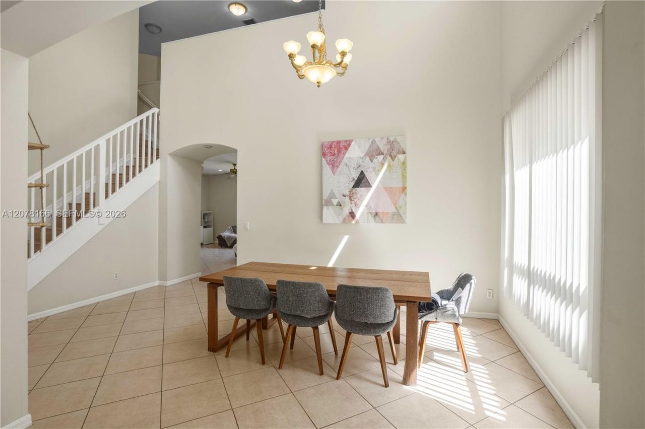 19143 Crystal St, Unit 19143, Weston, FL 33332 Photo