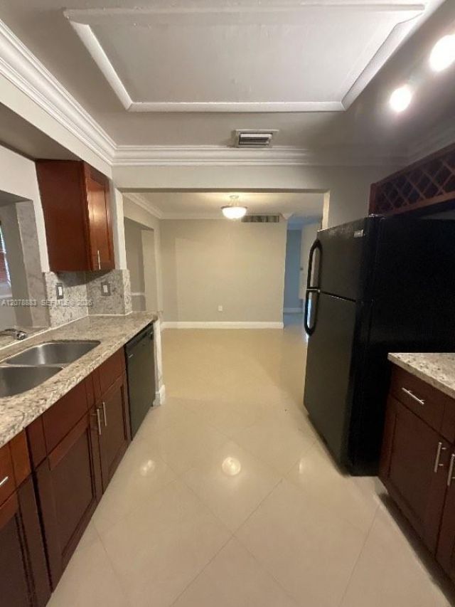 2100 NW 74th Ave, Sunrise, FL 33313 Photo