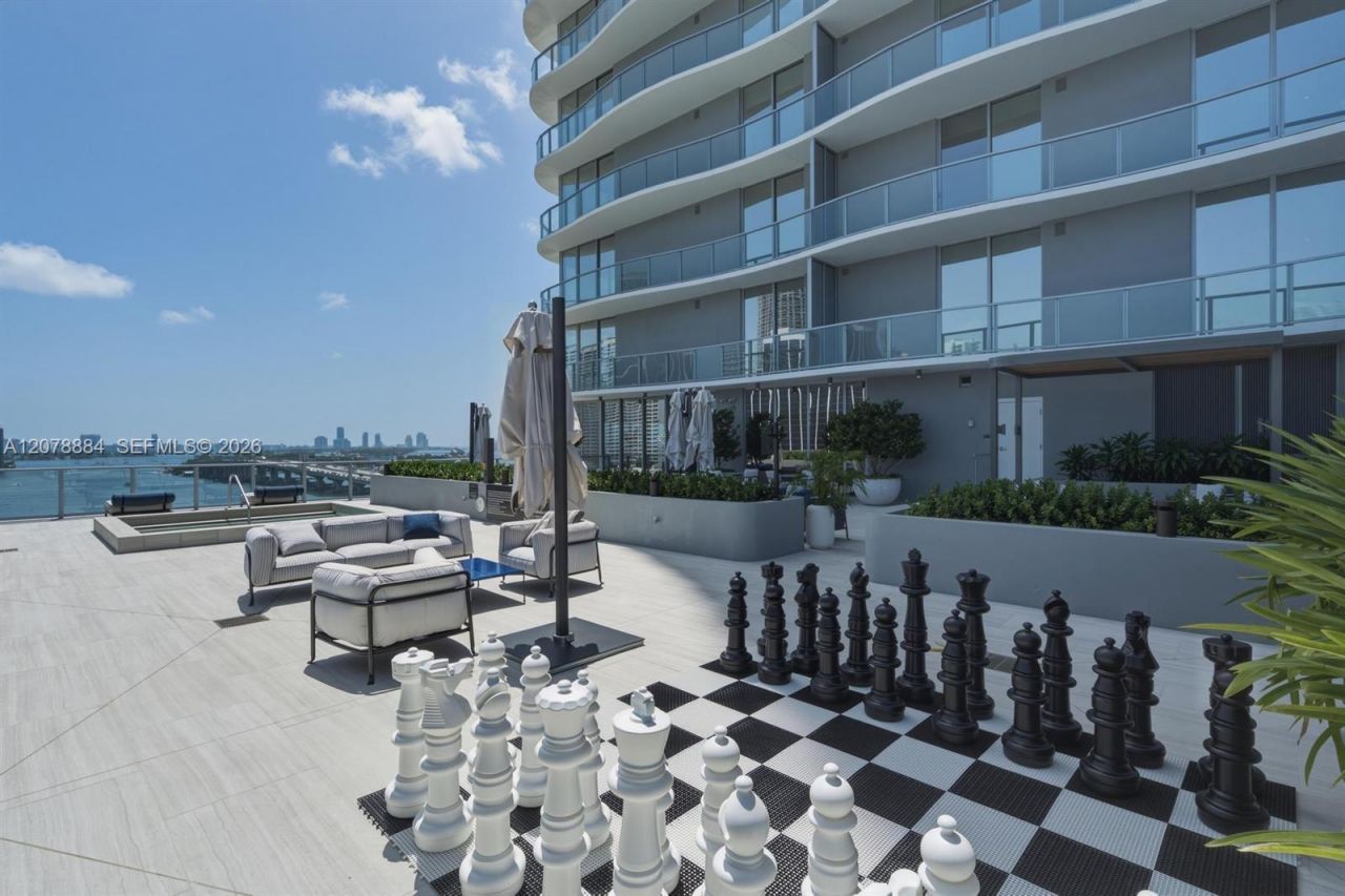1400 Biscayne Blvd , Unit 4504, Miami, FL 33132 Photo