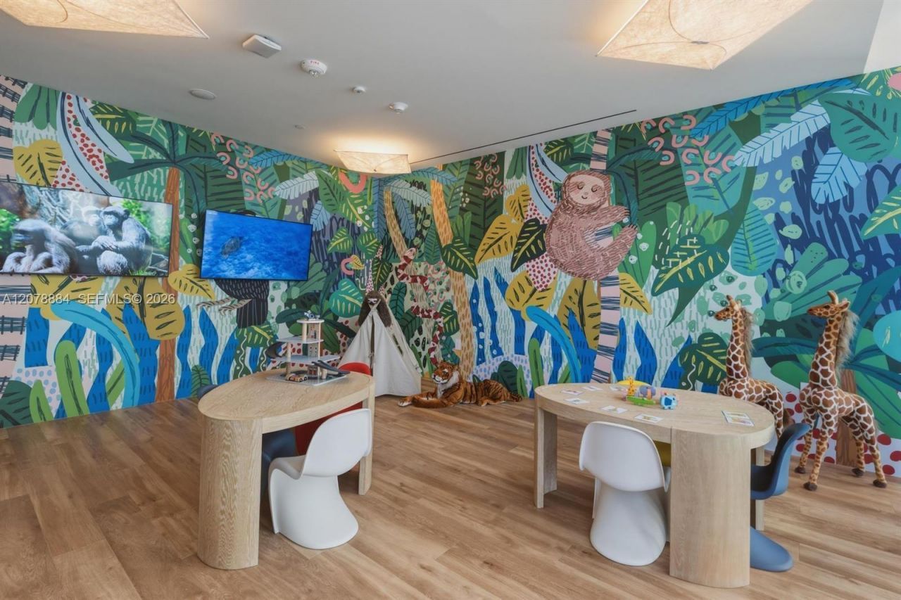 1400 Biscayne Blvd , Unit 4504, Miami, FL 33132 Photo
