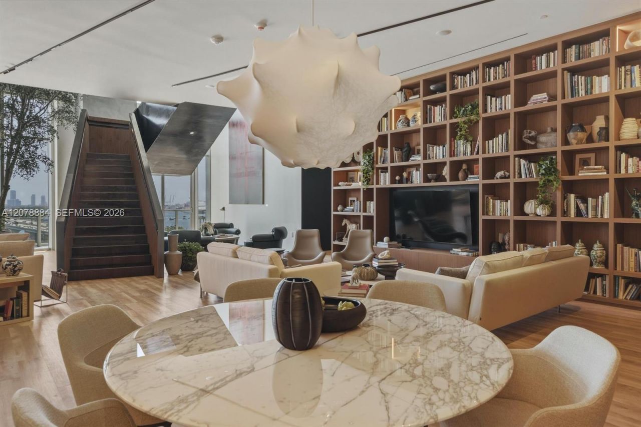 1400 Biscayne Blvd , Unit 4504, Miami, FL 33132 Photo