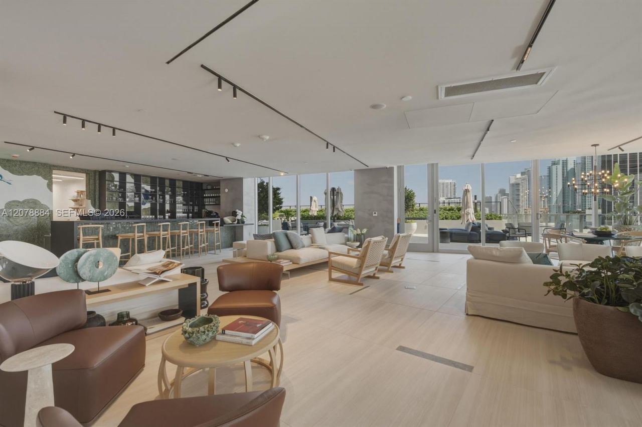 1400 Biscayne Blvd , Unit 4504, Miami, FL 33132 Photo