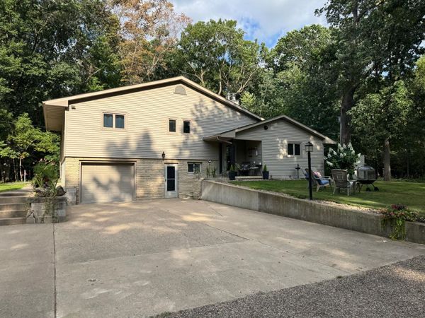 73466 318th Avenue , Lake City, MN 55041