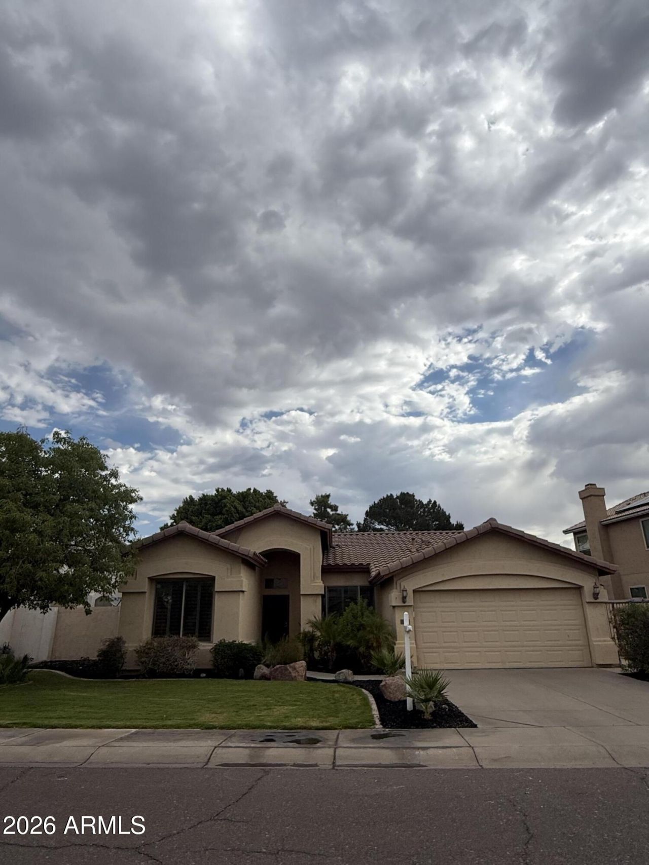 312 W Angela Drive, Phoenix, AZ 85023 Main Photo