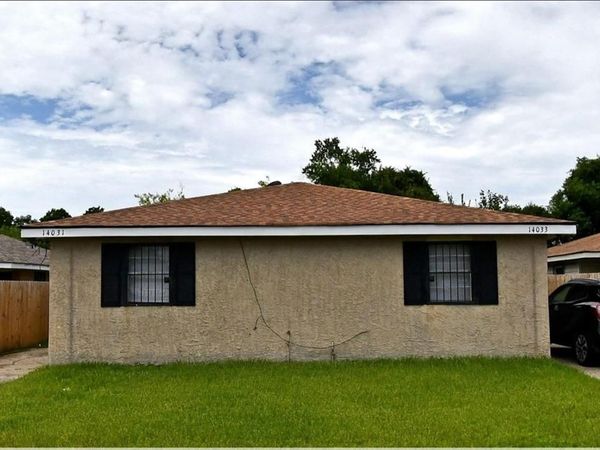 14031 LINDEN Street , New Orleans, LA 70128