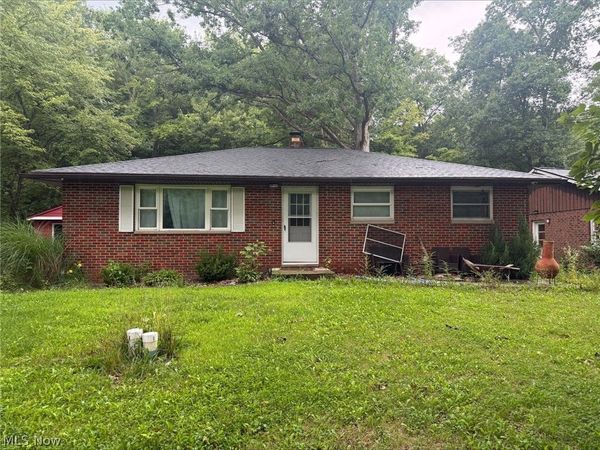 16408 W 130th Street , Strongsville, OH 44136