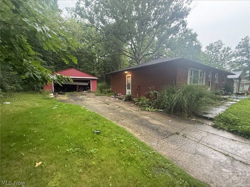 16408 W 130th Street, Strongsville, OH 44136 Photo 8