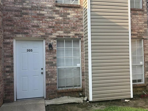 6212 Stumberg Ln, Unit #305, Baton Rouge, LA 70816