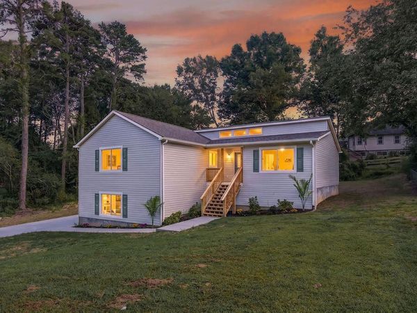 2320 Collins Lane, Soddy Daisy, TN 37379