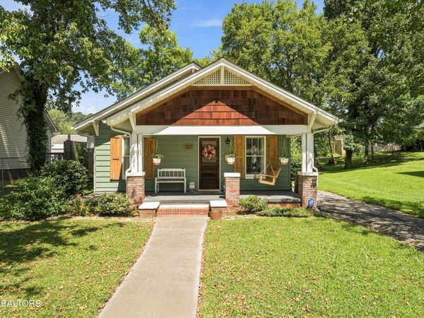 707 Radford Place, Knoxville, TN 37917