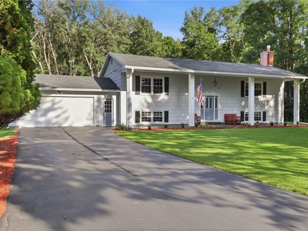 4923 Mary Jane Lane , Avon, NY 14414
