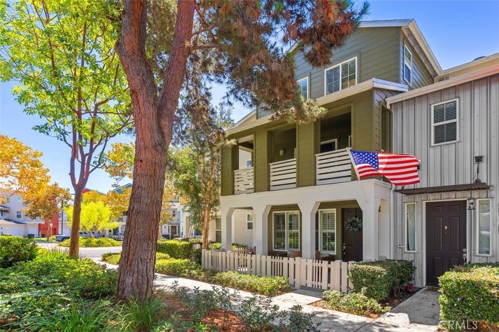 25 Platinum, Ladera Ranch, CA 92694 Main Photo