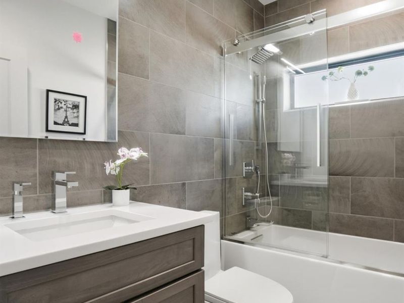 209 Hastings Street, Cincinnati, OH 45219 Photo 41