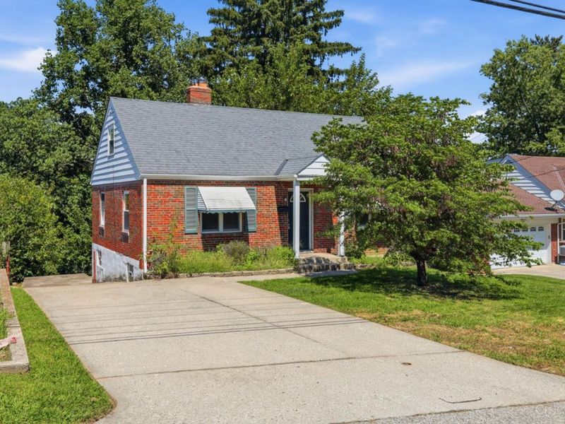 3270 Van Zandt Drive, Cincinnati, OH 45211 Photo 1