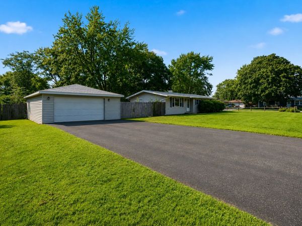13916 S Meadowbrook Drive , Plainfield, IL 60544