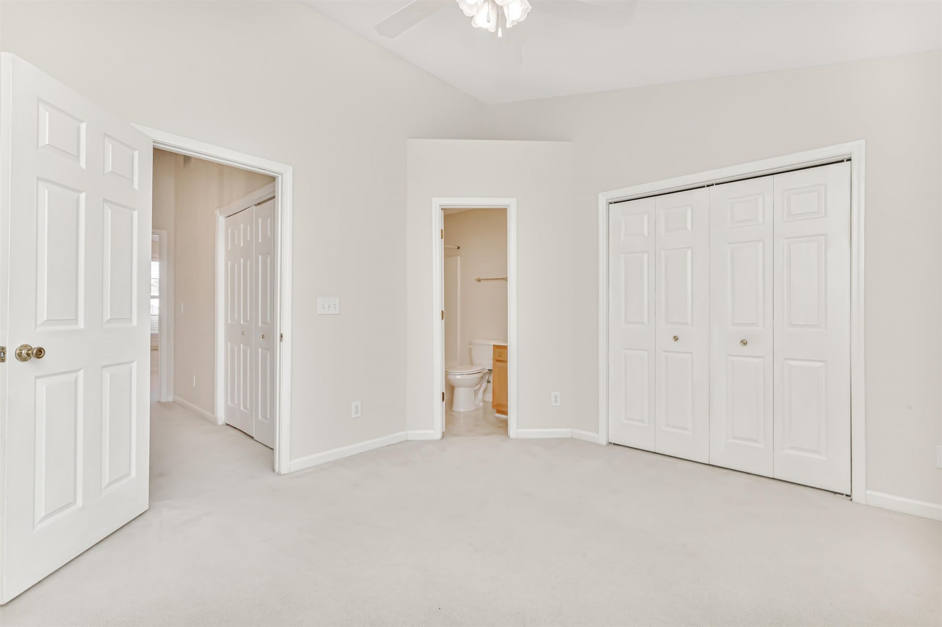 3555 Crepe Myrtle Ct. Photo 17