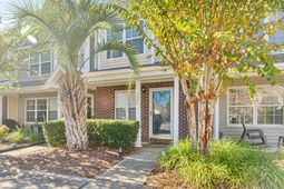 3555 Crepe Myrtle Ct. photo 4
