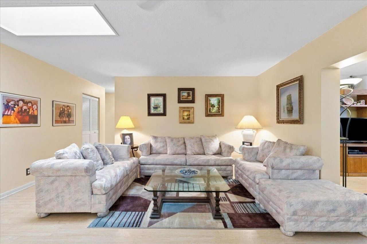 9843 NW 75th Court Nw, Tamarac, FL 33321 Photo