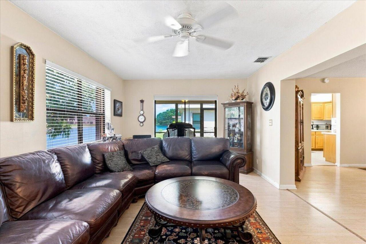 9843 NW 75th Court Nw, Tamarac, FL 33321 Photo