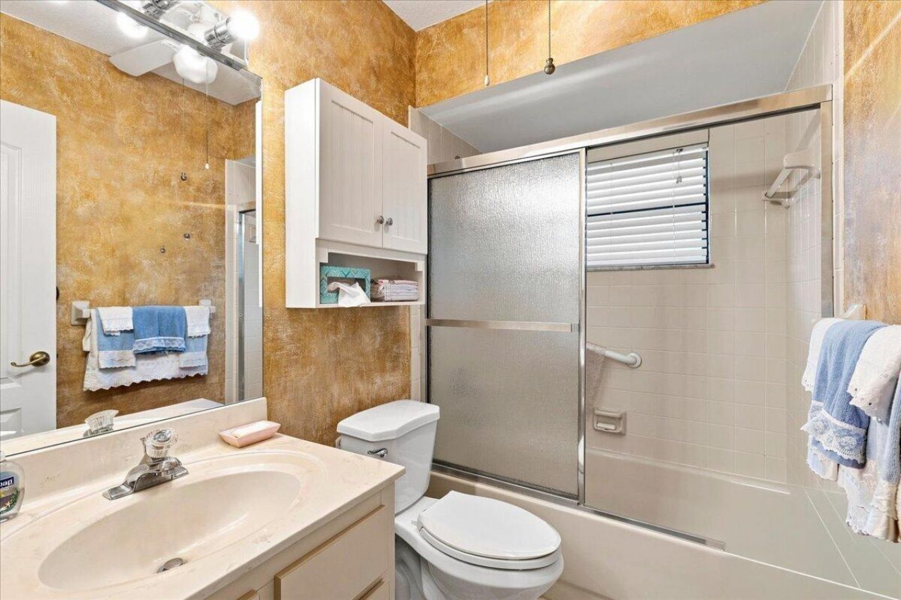 9843 NW 75th Court Nw, Tamarac, FL 33321 Photo