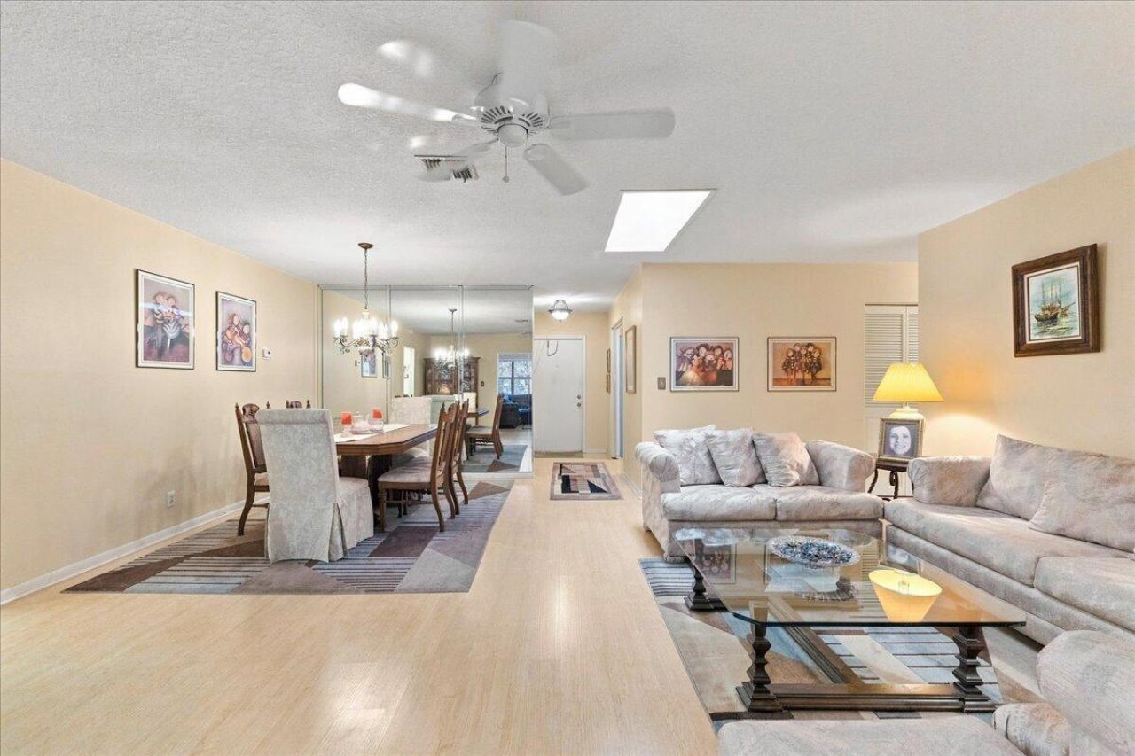 9843 NW 75th Court Nw, Tamarac, FL 33321 Photo