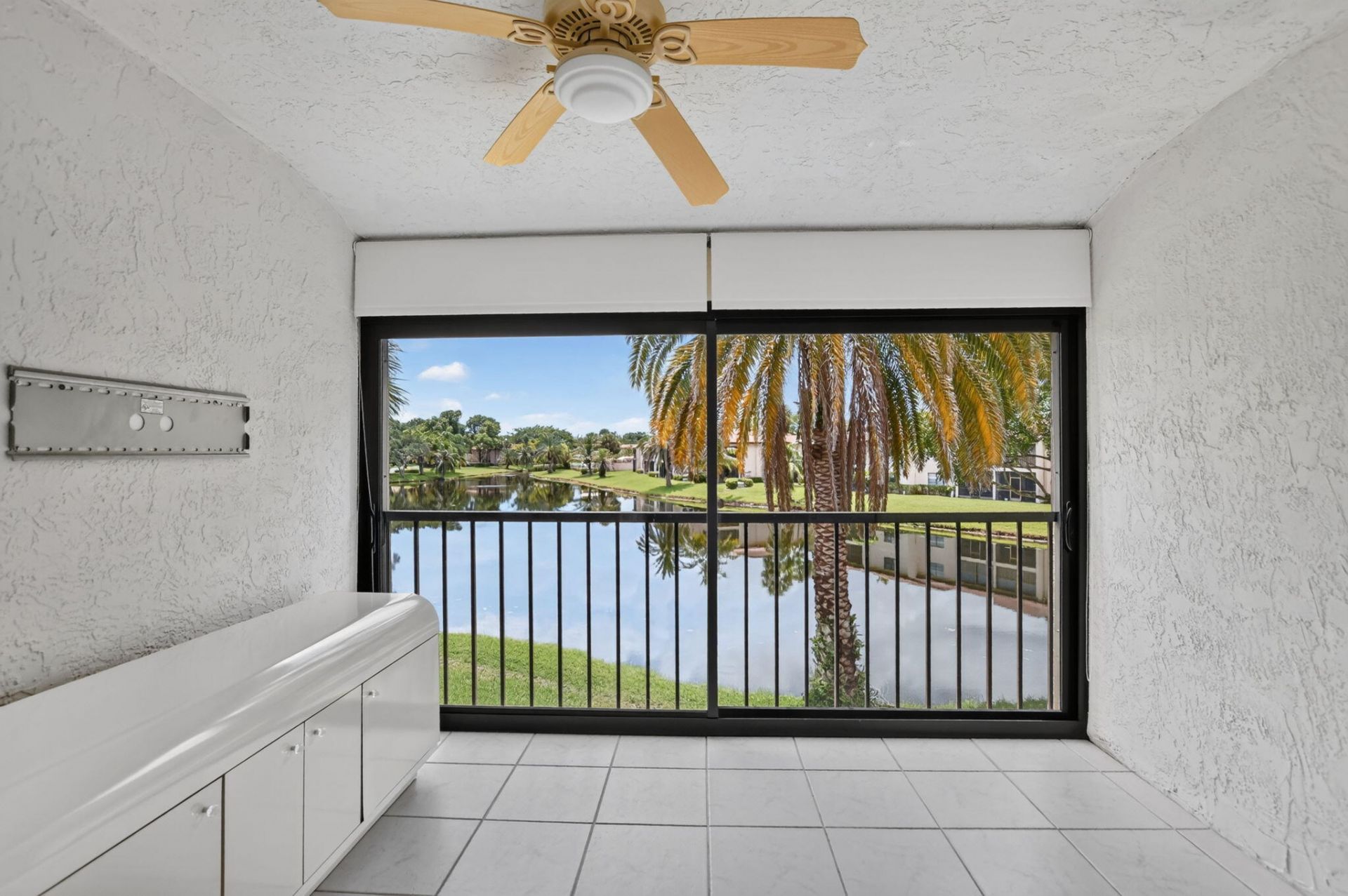 9287 Vista Del Lago, Unit 13 D, Boca Raton, FL 33428 Photo