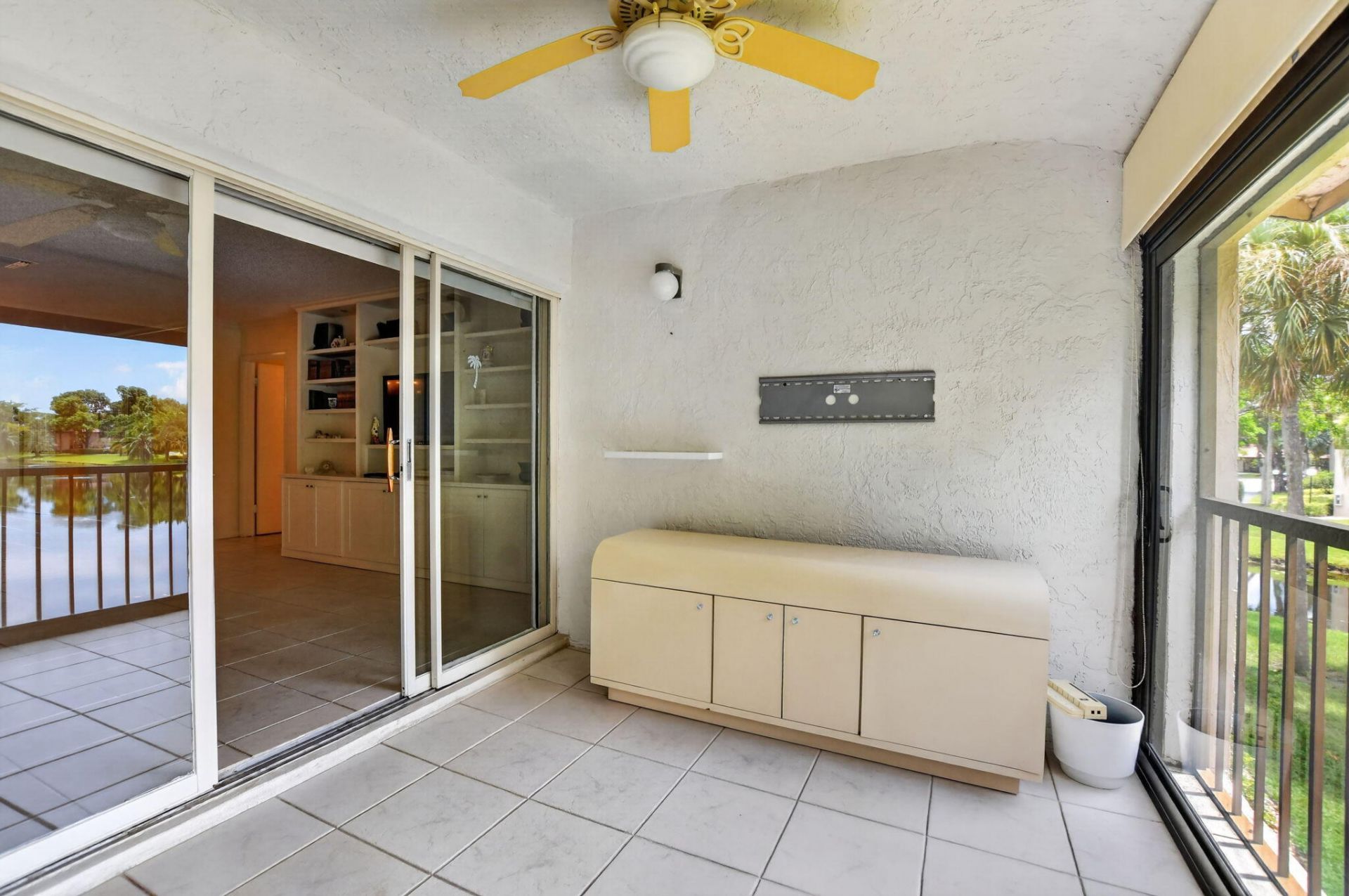 9287 Vista Del Lago, Unit 13 D, Boca Raton, FL 33428 Photo