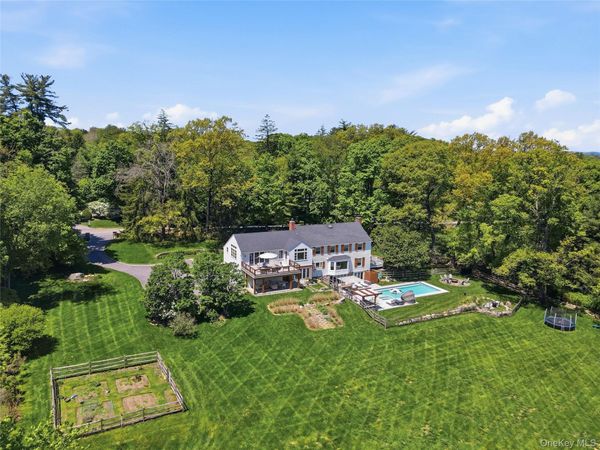 90 Springhurst Road , Bedford Hills, NY 10507