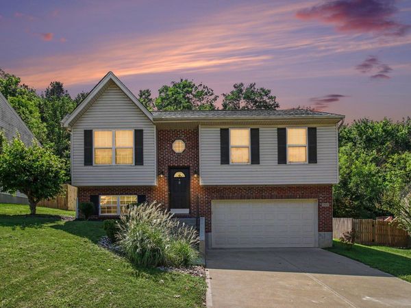 2067 Gribble Drive, Fort Mitchell, KY 41017
