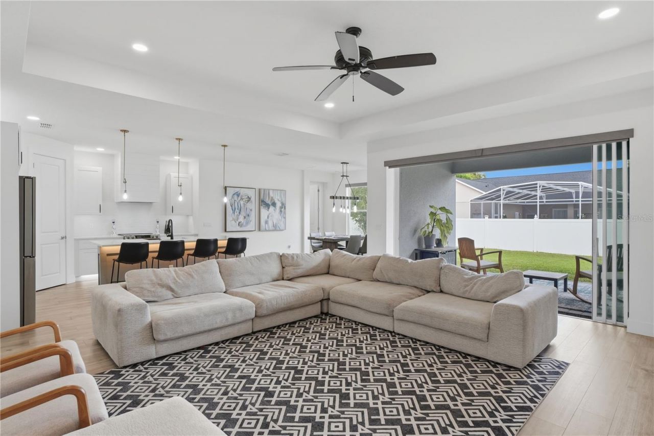 9223 Eagles Perch Place , Orlando, FL 32825 Photo