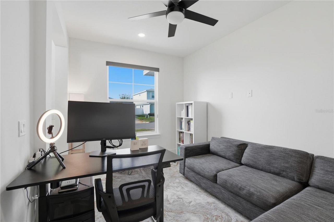 9223 Eagles Perch Place , Orlando, FL 32825 Photo