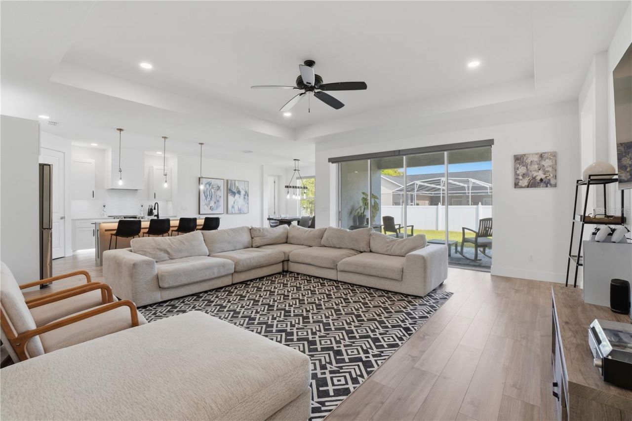 9223 Eagles Perch Place , Orlando, FL 32825 Photo
